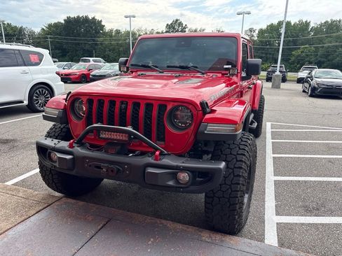 Used 2020 Jeep Gladiator Rubicon AWD/4WD image 3