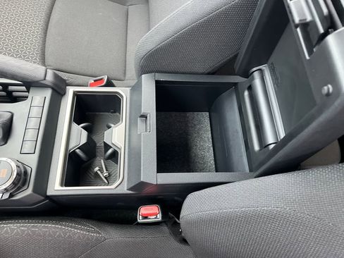 Certified 2025 Toyota 4Runner SR5 image 28