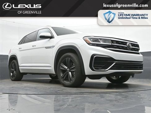 Used 2022 Volkswagen Atlas Cross Sport SEL R-Line image 10