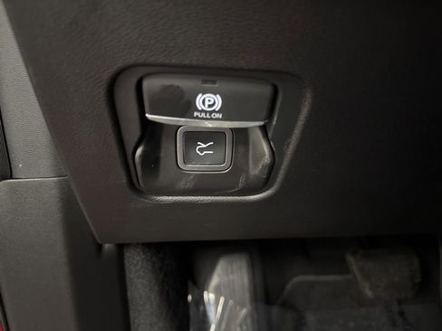 New 2026 Jeep Cherokee Limited image 19