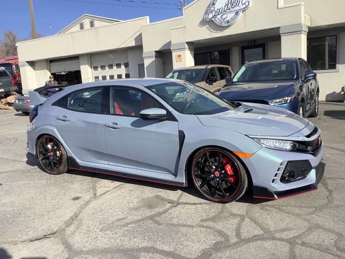 Used 2019 Honda Civic Type R image 1
