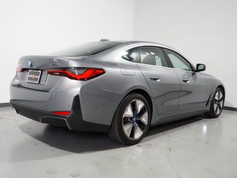 Used 2023 BMW i4 eDrive40 RWD image 6