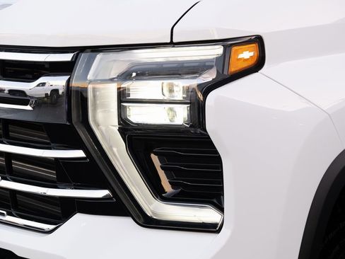 New 2026 Chevrolet Silverado 3500 LTZ w/ LTZ Convenience Package image 25