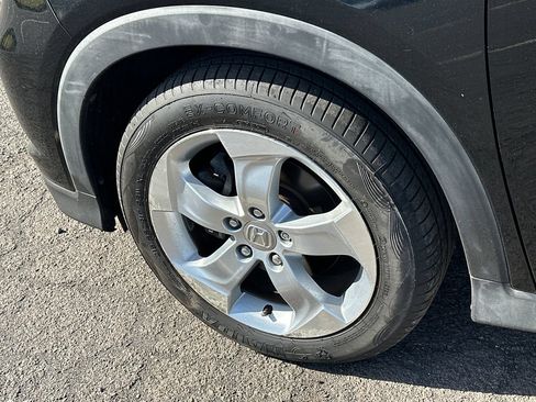 Used 2016 Honda HR-V EX image 11