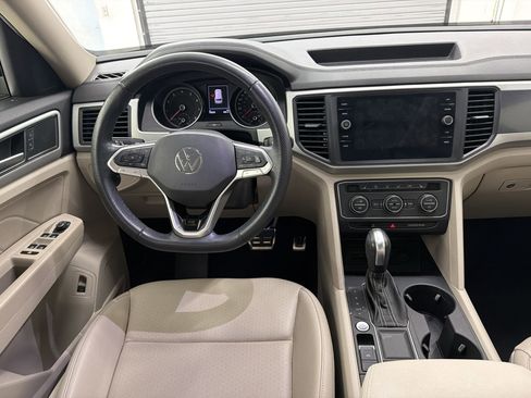 Used 2021 Volkswagen Atlas SE FWD image 26