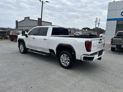 Used 2022 GMC Sierra 2500 Denali w/ Denali Ultimate Package image 3
