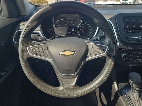 Used 2022 Chevrolet Equinox LT FWD image 15