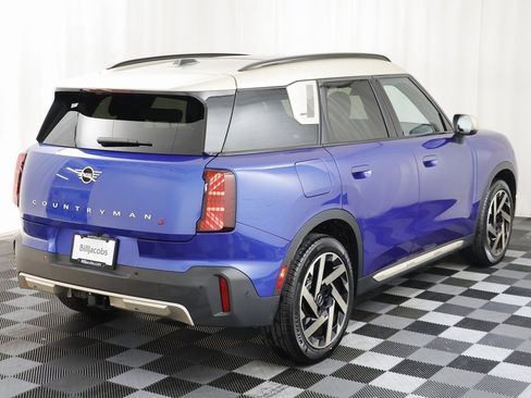 Certified 2025 MINI Cooper Countryman S w/ Comfort Package Max image 17