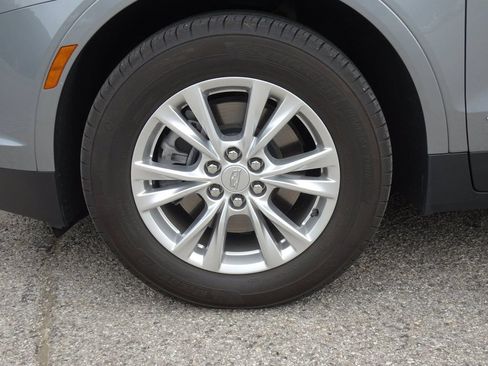 Certified 2024 Cadillac XT5 Luxury w/ LPO, Floor Liner Package AWD/4WD image 23