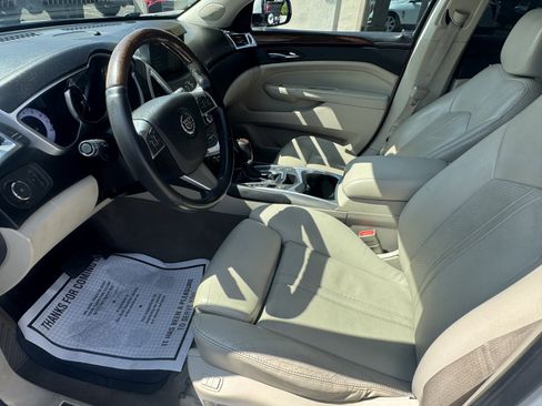 Used 2011 Cadillac SRX Premium image 9