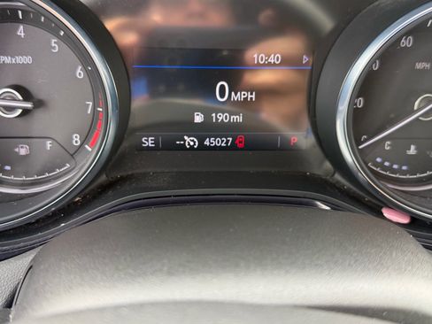 Used 2023 Buick Encore GX Preferred FWD image 9