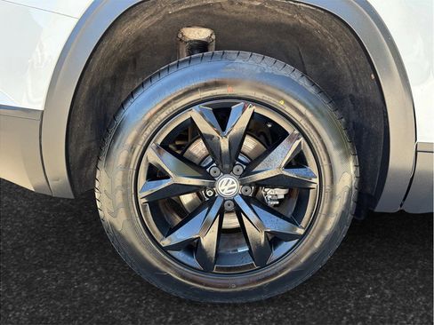 Used 2018 Volkswagen Atlas SE AWD/4WD image 13