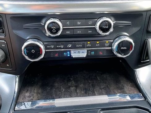 Used 2023 Ford F150 Lariat w/ Trailer Tow Package AWD/4WD image 33