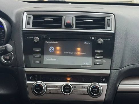 Used 2017 Subaru Outback 2.5i Touring w/ Popular Package #5A AWD/4WD image 16