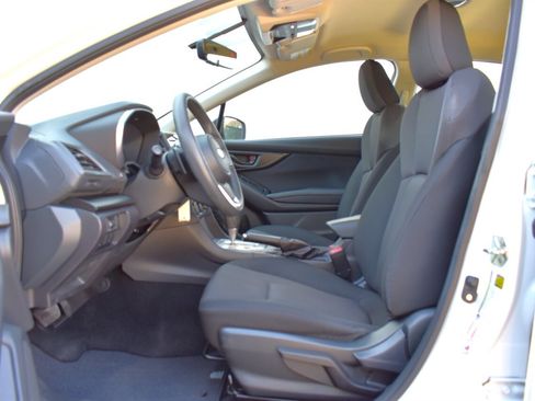 Used 2017 Subaru Impreza 2.0i Premium w/ Popular Package #4A AWD/4WD image 10