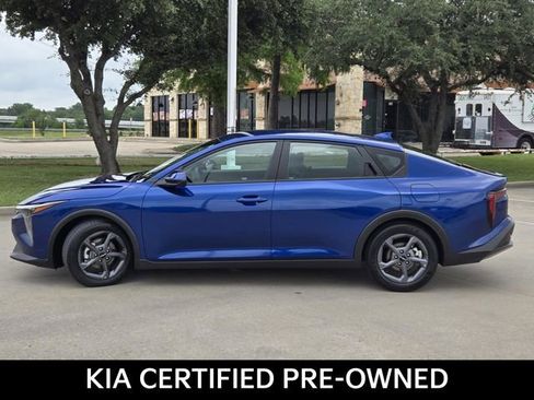 Certified 2025 Kia K4 FWD image 3