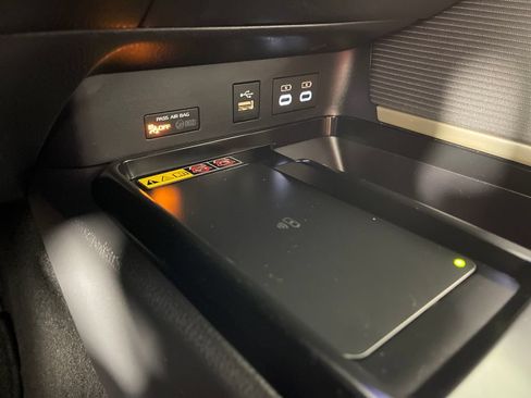 Certified 2025 Toyota Camry SE w/ Multimedia Upgrade Package FWD image 30