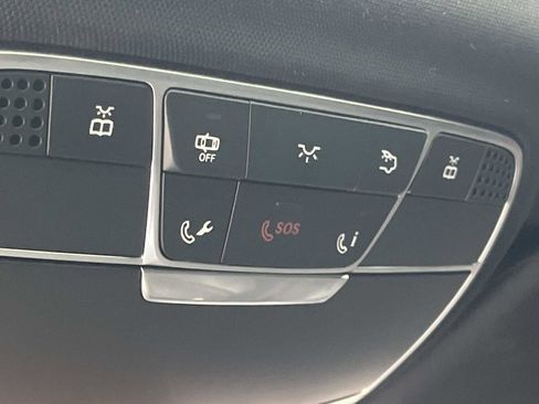 Certified 2018 Mercedes-Benz S 560 4MATIC Sedan image 31