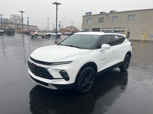Certified 2023 Chevrolet Blazer LT w/ Convenience Package image 1