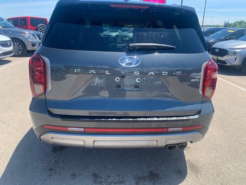 Used 2023 Hyundai Palisade SEL AWD/4WD image 4