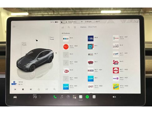 Used 2022 Tesla Model Y Long Range AWD/4WD image 30