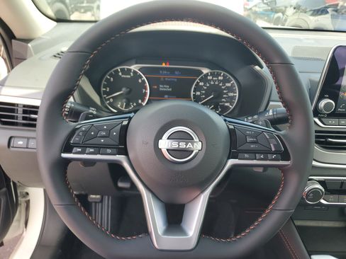 New 2025 Nissan Altima 2.5 SR image 20