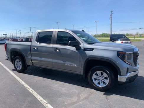 Used 2024 GMC Sierra 1500 Pro w/ Pro Value Package AWD/4WD image 3