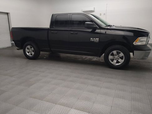 Used 2020 RAM 1500 Tradesman w/ Chrome Plus Package RWD image 11