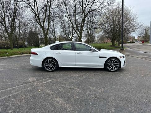 New 2024 Jaguar XF R-Dynamic SE image 4