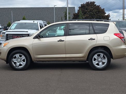 Used 2012 Toyota RAV4 4WD w/ Value Pkg image 7
