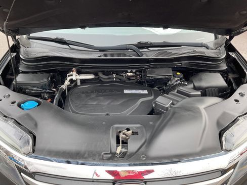 Used 2016 Honda Pilot Touring image 56