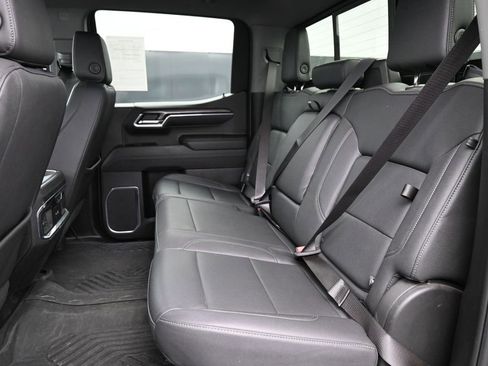 Used 2024 Chevrolet Silverado 1500 LTZ AWD/4WD image 28