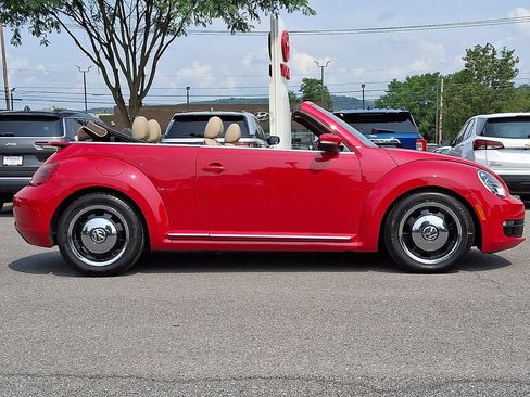 Used 2013 Volkswagen Beetle 2.5 FWD image 12