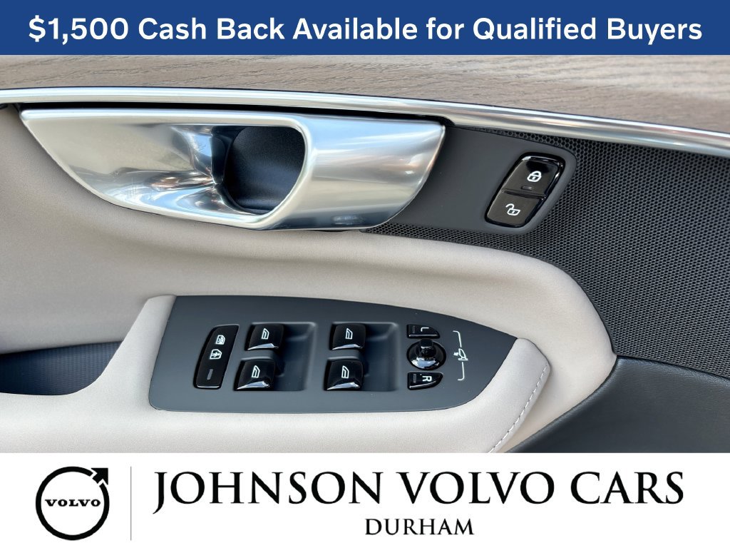 New 2026 Volvo XC90 T8 Plus w/ Protection Package Premier AWD/4WD image 10