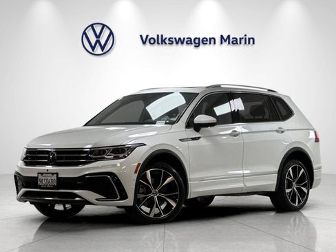 Used 2024 Volkswagen Tiguan SEL R-Line AWD/4WD image 1