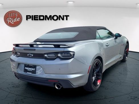Used 2024 Chevrolet Camaro LT w/ Redline Edition RWD image 5