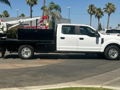 Used 2022 Ford F350 XL w/ Power Equipment Group RWD image 3