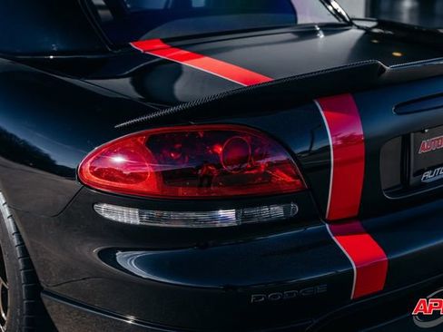 Used 2004 Dodge Viper SRT-10 image 49