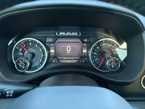 Used 2022 RAM 1500 Laramie w/ Sport Appearance Package AWD/4WD image 15