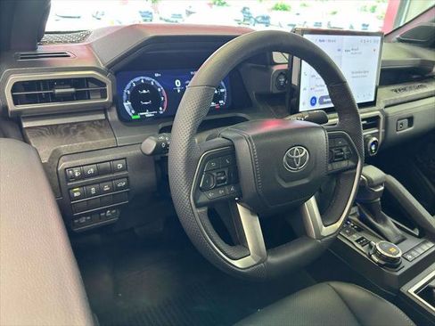 Certified 2024 Toyota Tacoma Limited AWD/4WD image 15