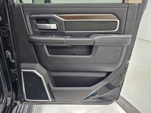 Used 2022 RAM 2500 Laramie image 24