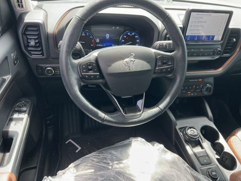 Used 2023 Ford Bronco Sport Outer Banks w/ Tech Package image 13