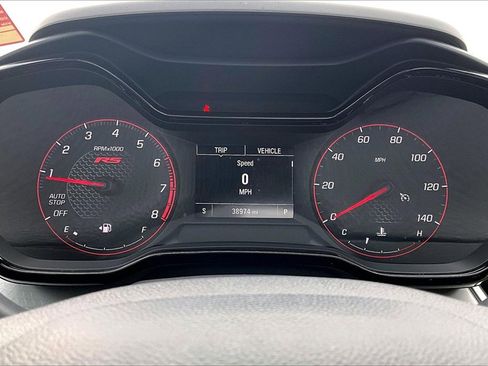 Used 2024 Chevrolet Trax RS w/ Sunroof Package image 18