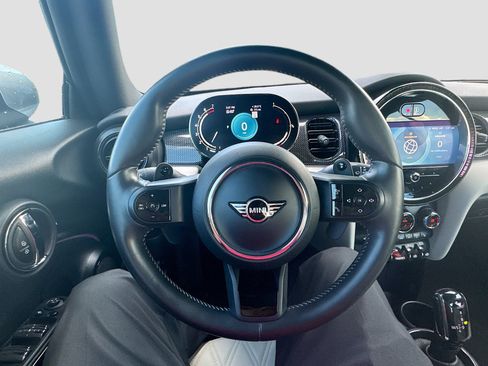 Used 2024 MINI Cooper S w/ Signature Upholstery Package FWD image 11