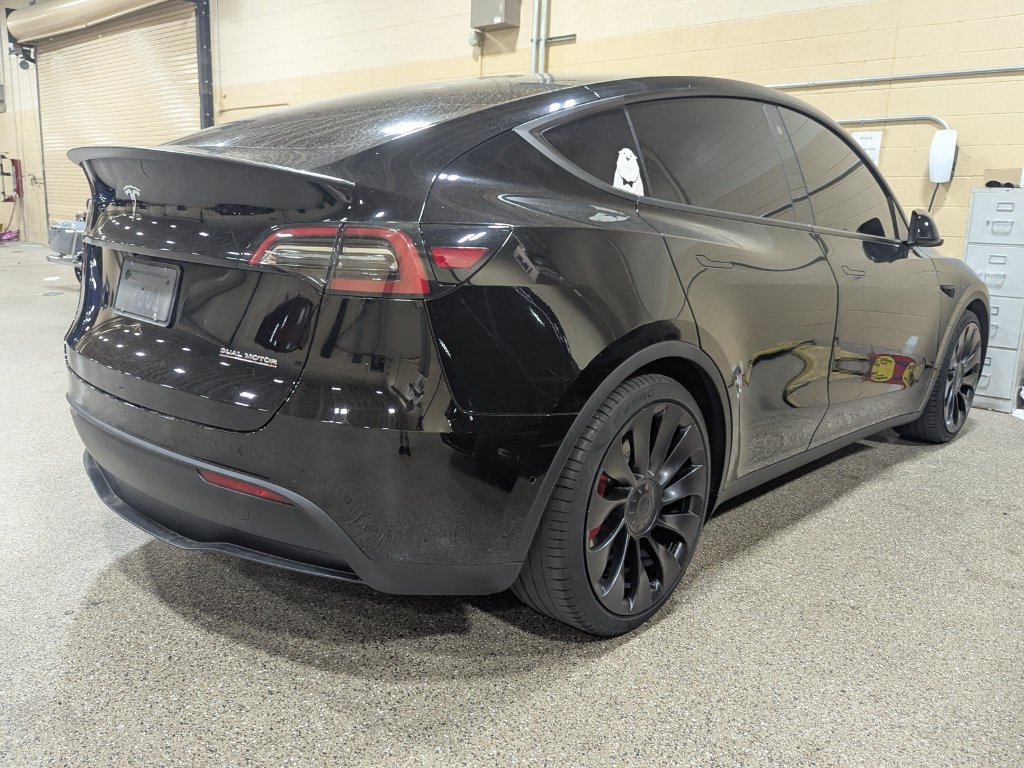 Used 2022 Tesla Model Y Performance AWD/4WD image 4