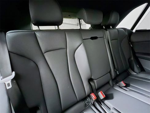 New 2026 Audi Q8 Premium Plus image 24