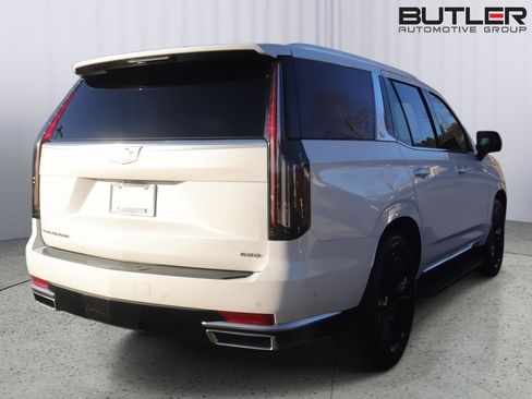 Used 2021 Cadillac Escalade Premium Luxury Platinum image 6
