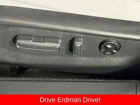 Used 2019 Honda Accord EX image 12