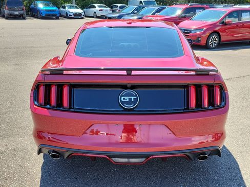 Used 2016 Ford Mustang GT Premium RWD image 4