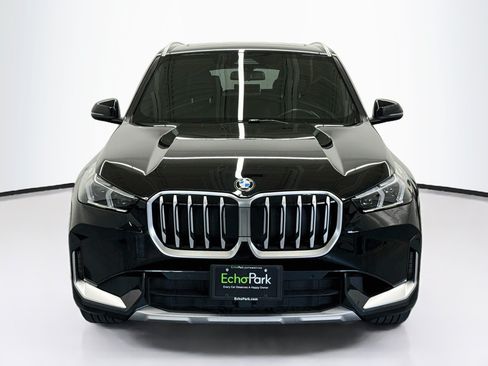 Used 2025 BMW X1 xDrive28i AWD/4WD image 2